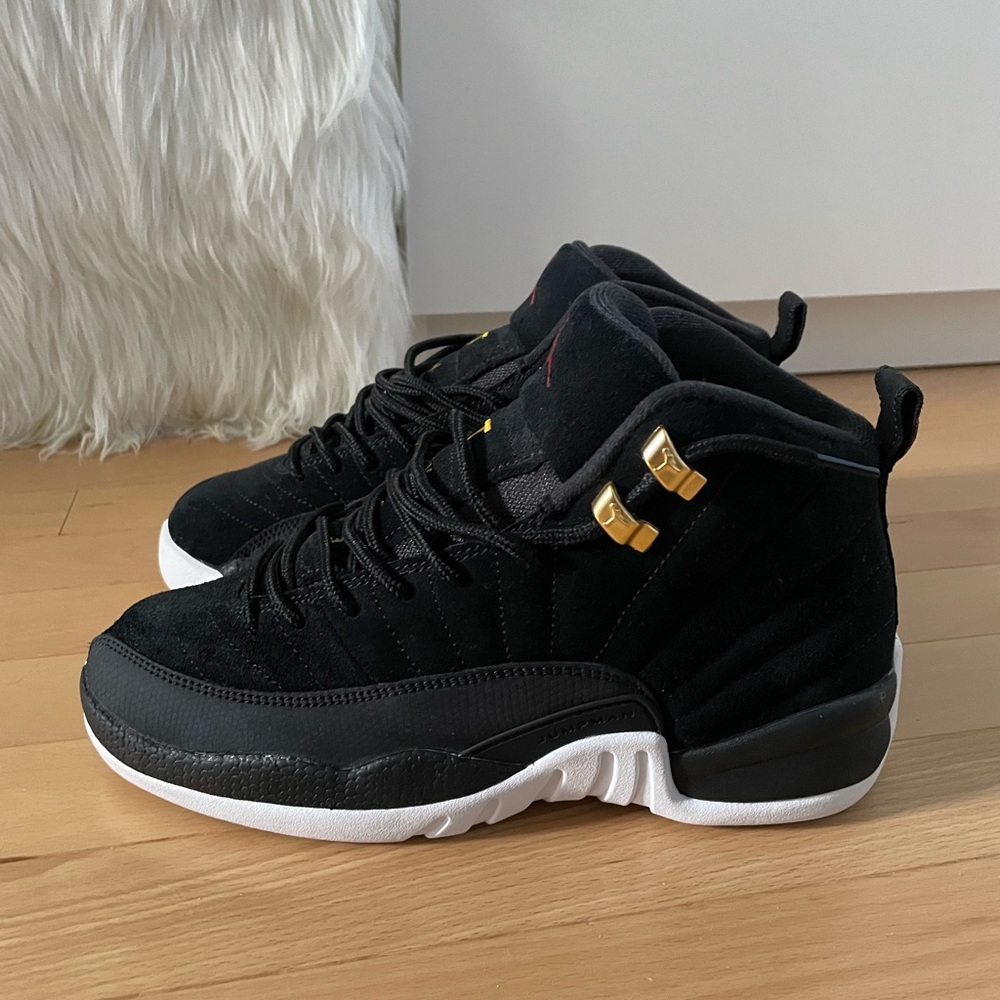 Air Jordan 12 Reverse Taxi